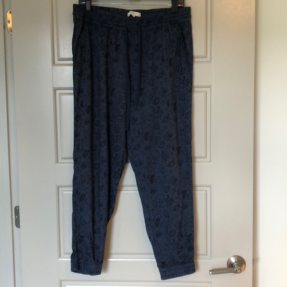Anne Taylor LOFT Joggers (Size 4)